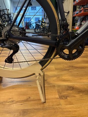 Używany Orbea ORCA M20iLTD 2024 2024 Road & Gravel — zdjęcie 2 z 7