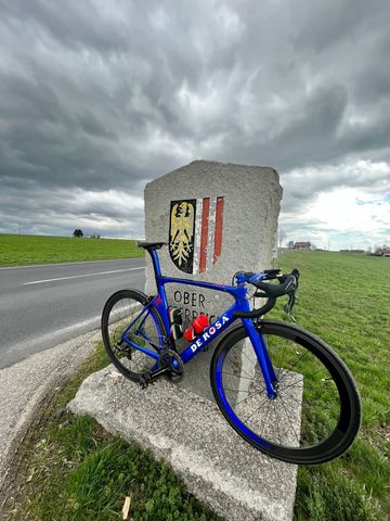 Used De Rosa SK Pininfarina Campagnolo Super Record 2019 Road & Gravel, Blue — image 15 of 25