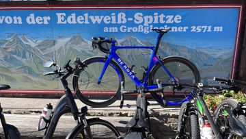 Used De Rosa SK Pininfarina Campagnolo Super Record 2019 Road & Gravel, Blue — image 19 of 25