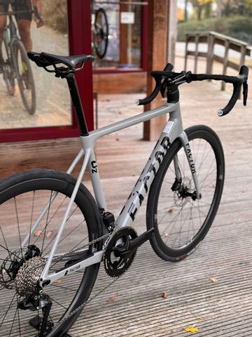 Tweedehands Factor Shattered Grey 2024 Road & Gravel — afbeelding 5 van 8