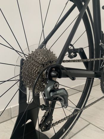 Used Canyon Endurace 6 RB 2022 Road & Gravel, Schwarz — image 4 of 7
