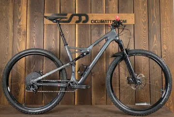 Brugt Specialized Camber 2017 MTB