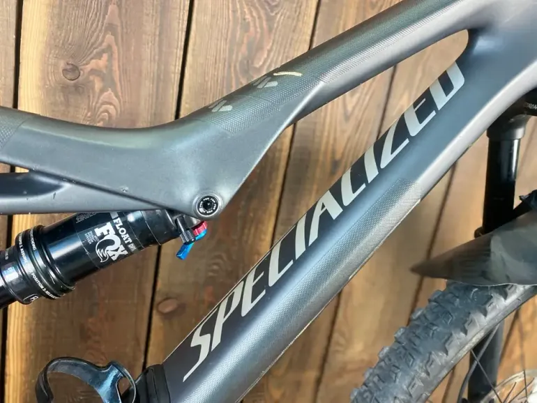 Used Specialized Camber 2017 Mountainbike — image 6 of 11