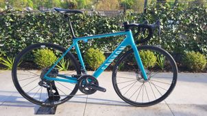 Canyon - Ultimate WMN CF SL Disc 8.0 2020, 2020