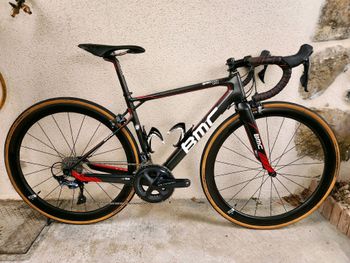 Used BMC Granfondo GF01 2018 Road & Gravel — image 1 of 12