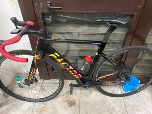 Factor - OSTRO VAM SRAM Force AXS 2022, 2022