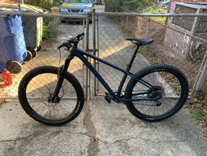 Specialized - Fuse Sport 27.5 2023, 2023