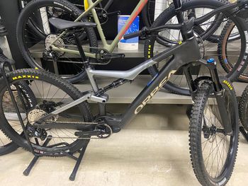Used Orbea RISE M20 2024 2024 Mountainbike, Black, 29 — image 2 of 7