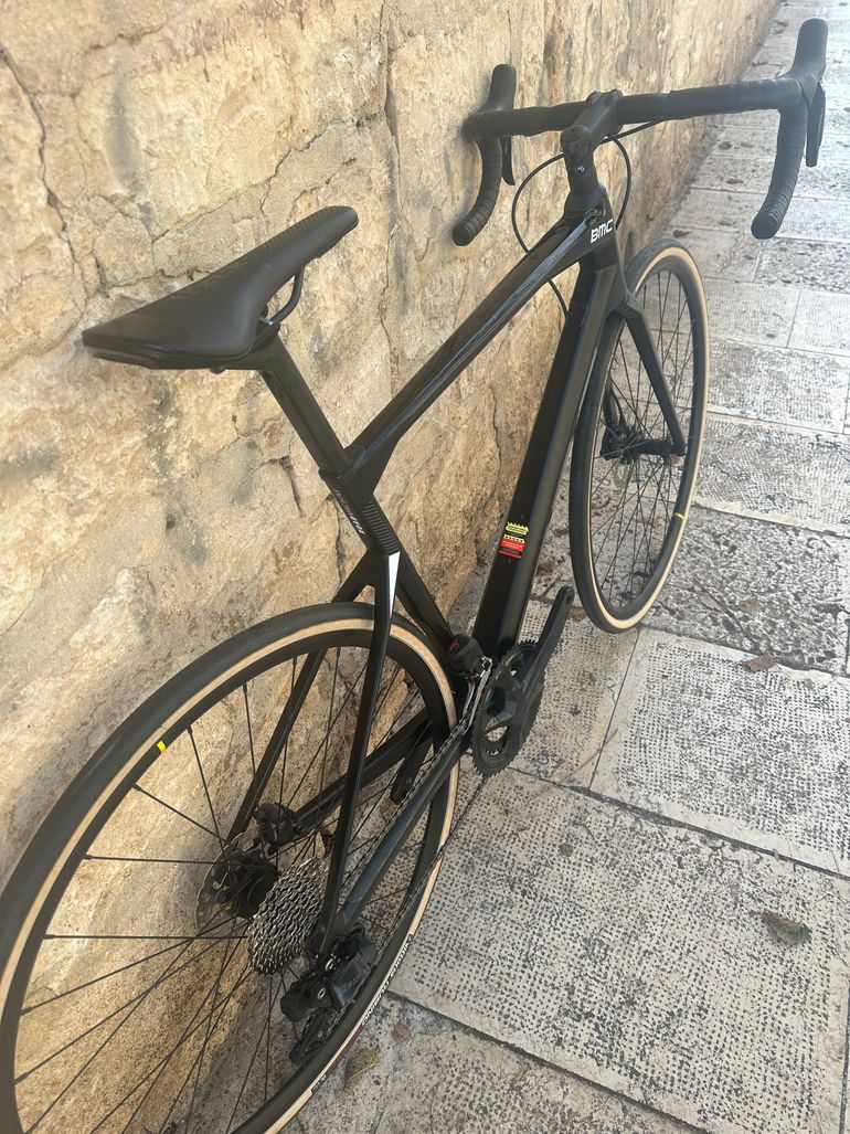 Used BMC Roadmachine FIVE 2023 2023 Road & Gravel, Black — image 6 of 11