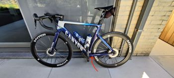 Used Canyon Aeroad CF SL 8 Disc 2023 2023 Road & Gravel, Black — image 2 of 4