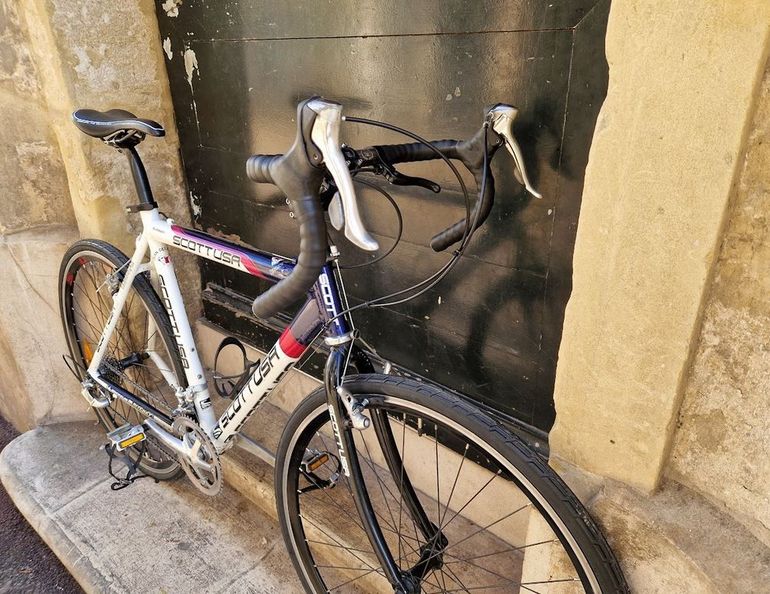 Used Scott USA 2000 Road & Gravel — image 2 of 4