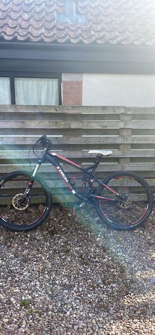 Trek - Fuel EX 7 UK 2013, 2013