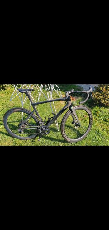 Used Specialized Sl7 tarmac disque di2 2020 Road & Gravel, Verde — image 1 of 4
