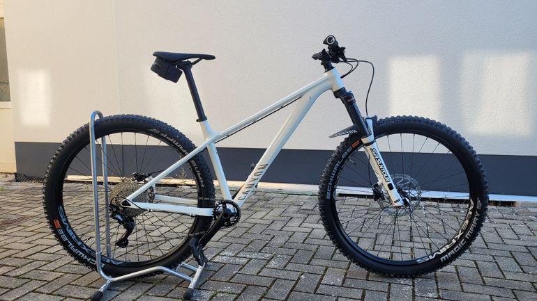 Used Canyon Stoic 2 2022 Mountainbike, shop.filter.color.1 — image 1 of 6
