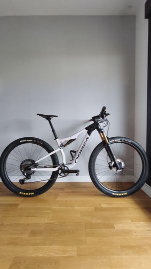 Orbea - OIZ M-PRO 2023, 2023