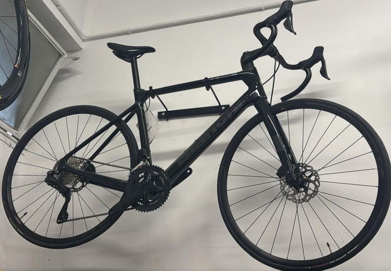 Bianchi Infinito XE - 105 Di2 2022