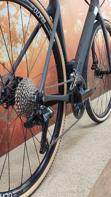 Cannondale Synapse Carbon 2 LE 2022 2022 Road & Gravel usato, Nero — immagine 3 di 4