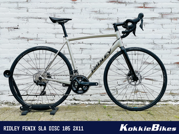 Used Ridley Fenix SLA Disc - Shimano 105 2x11sp 2023 2023 Road & Gravel, Hellgrau — image 1 of 5