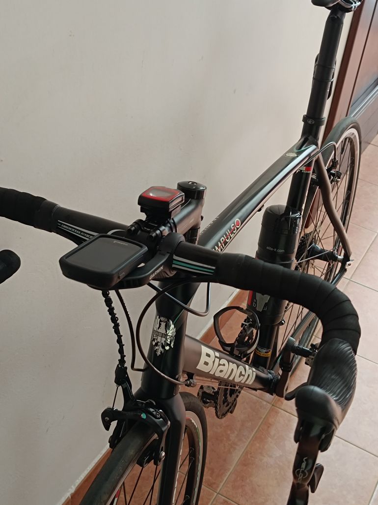 Bianchi Impulso 105 Compact 2015 2015 Road & Gravel d'occasion — image 4 sur 4