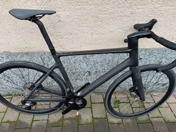 Used Scott Addict RC 15 2023 Road & Gravel
