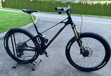 Used Mondraker 20th Edition Unlimited 2024 Mountainbike, Black — image 1 of 16