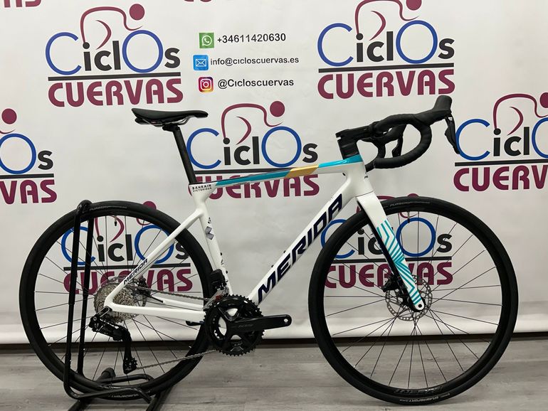 Used Merida SCULTURA 6000 2024 2024 Road & Gravel, White — image 1 of 3