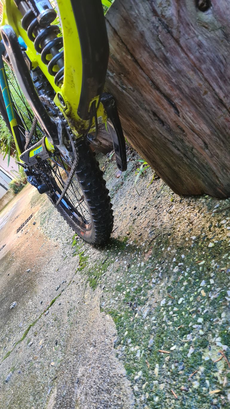 Used Giant Reign 27.5 2 2016 2016 Mountainbike, Blu — image 13 of 15