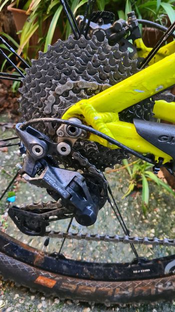 Used Giant Reign 27.5 2 2016 2016 Mountainbike, Blu — image 5 of 15