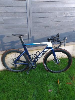 Canyon - Aeroad CF SL 8 Disc 2023, 2023