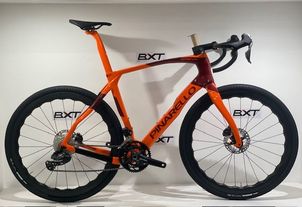 Pinarello - GREVIL F9 - SHIMANO GRX Di2, 2024