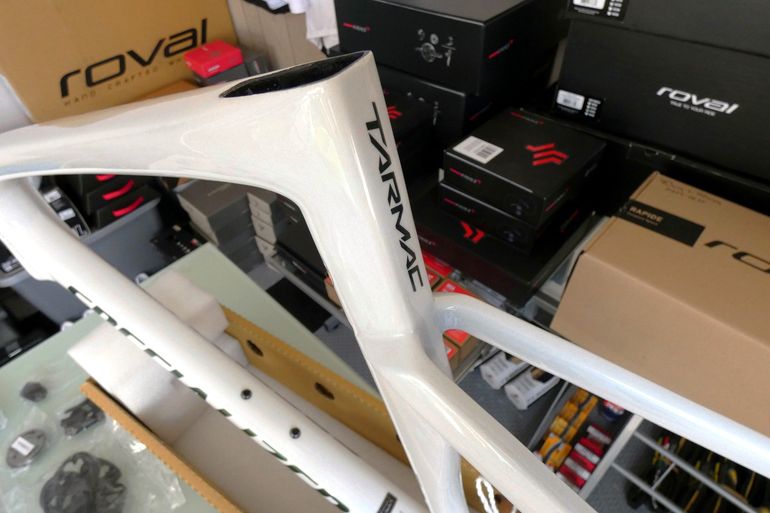 Used Specialized Tarmac SL7 Frameset 2022 2022 Road & Gravel, White — image 15 of 33