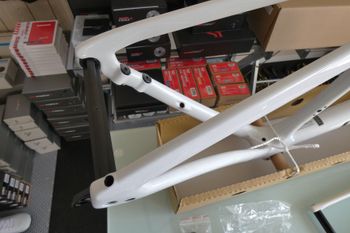 Used Specialized Tarmac SL7 Frameset 2022 2022 Road & Gravel, White — image 18 of 33