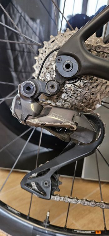 Used Giant TCR Advanced SL, Disc 1 Di2 2023 2023 Road & Gravel, Black — image 2 of 6