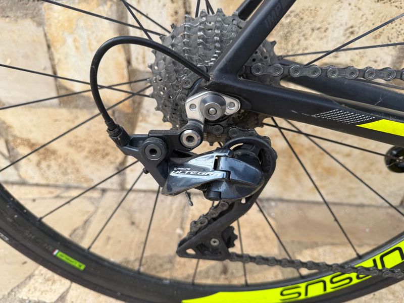 Used Scott Addict 10 2017 2017 Road & Gravel, Light Gray — image 2 of 5