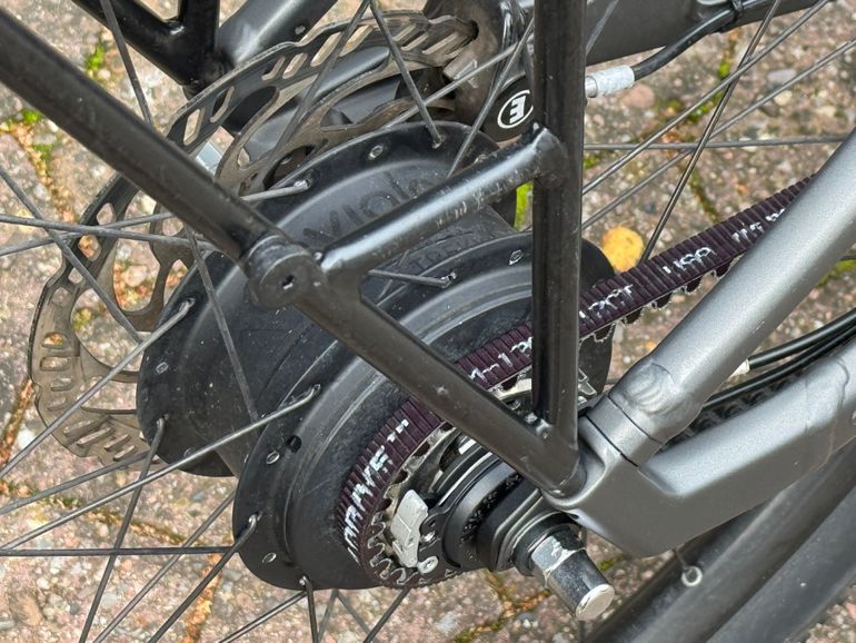 Used Canyon Precede:ON AL 7 2023 Mountainbike, Black — image 5 of 7