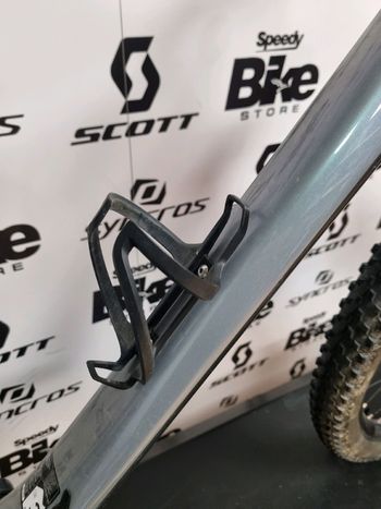 Used Scott Scale 920 2022 2022 Mountainbike, Light Gray, 29 — image 10 of 11