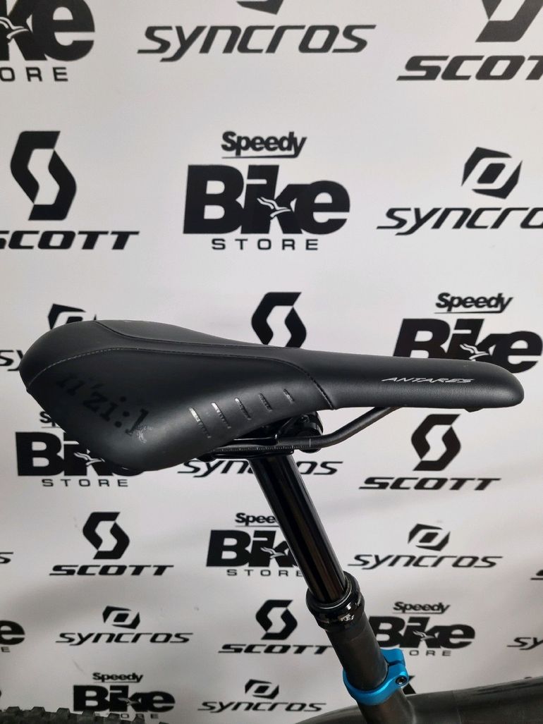 Used Scott Scale 920 2022 2022 Mountainbike, Light Gray, 29 — image 9 of 11