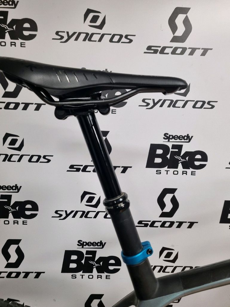 Used Scott Scale 920 2022 2022 Mountainbike, Light Gray, 29 — image 7 of 11