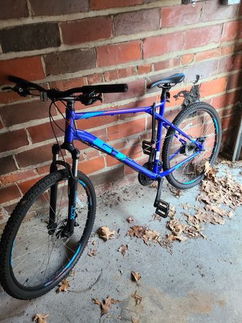 Used GT Aggressor Expert 2020 2020 Mountainbike, Blue, 27.5, 29 — image 1 of 3