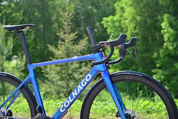 Used Colnago V4Rs Ultegra Di2 8100| Fulcrum Wind 42 2024 Road & Gravel, Blue — image 6 of 8