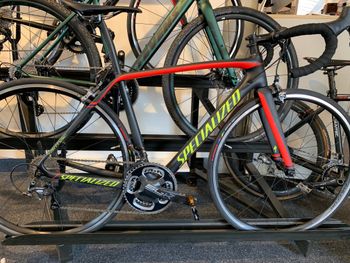 Used Specialized Women's Tarmac Disc Comp 2019 2019 Road & Gravel, Black — image 1 of 4