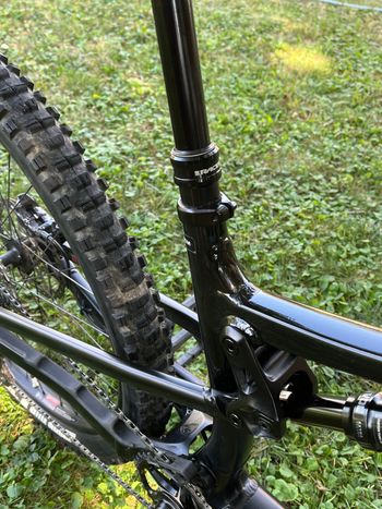 Used Rocky Mountain Altitude Alloy 50 2021 2021 Mountainbike, Black, 27.5, 29 — image 6 of 8