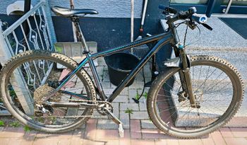 Used Stevens Sentiero 2020 Mountainbike, Purple — image 1 of 10