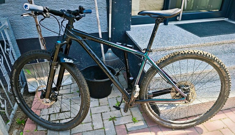 Used Stevens Sentiero 2020 Mountainbike, Purple — image 2 of 10