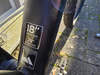 Used Stevens Sentiero 2020 Mountainbike, Purple — image 7 of 10