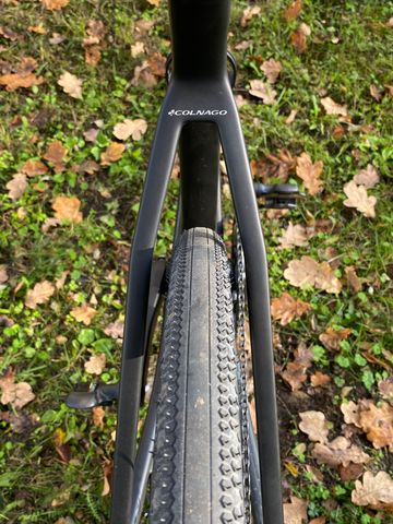 Used Colnago GRX 810 Di2 / Ultegra Di2 Disc 2022 Road & Gravel, Black — image 6 of 9