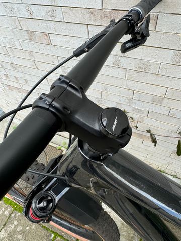 Used Specialized Epic EVO Expert 2023 2023 Mountainbike, Black, 29 — image 8 of 22