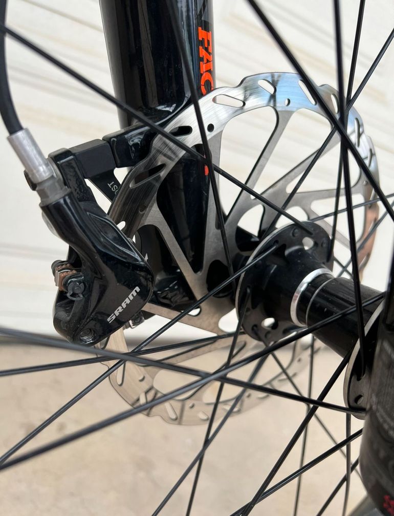 Used Giant Trance 3 2019 2019 Mountainbike, White, 27.5 — image 10 of 11