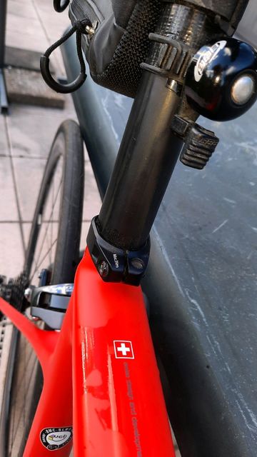 Used BMC SLR 01 di2 ultegra 2018 Road & Gravel, Red — image 12 of 12