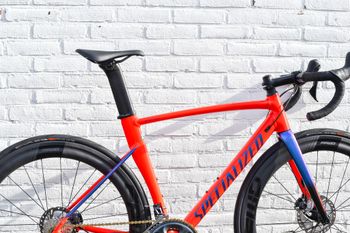 Used Specialized Allez Sprint Comp Disc 2021 Road & Gravel, Red — image 6 of 20